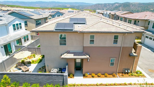 750 Cornelia Way, Rancho Mission Viejo CA: https://media.crmls.org/medias/8b0f01b2-cbb2-49b8-8071-b411e5d6cf21.jpg