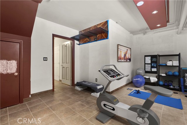 Detail Gallery Image 18 of 38 For 5242 Vesper #7,  Sherman Oaks,  CA 91411 - 3 Beds | 3 Baths