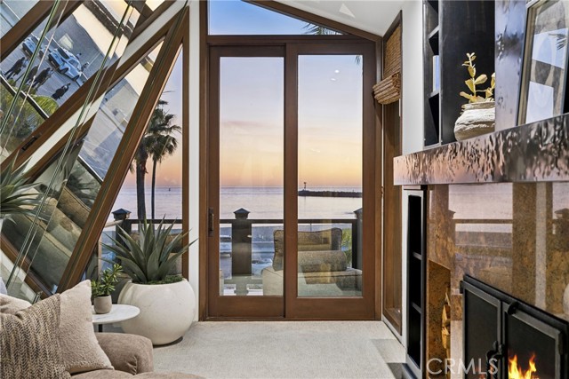 Detail Gallery Image 26 of 55 For 3150 Breakers, Corona Del Mar,  CA 92625 - 4 Beds | 5 Baths