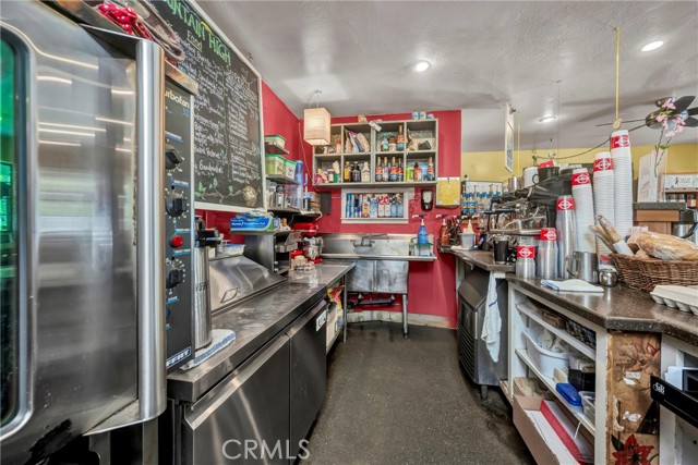 0, Cobb CA: https://media.crmls.org/medias/8b11a1a4-256d-4923-9440-4fe546b23540.jpg
