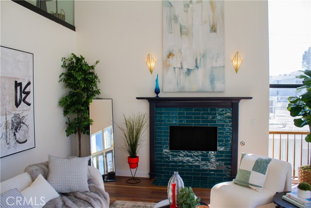 Detail Gallery Image 6 of 57 For 11845 Mayfield Ave #303,  Los Angeles,  CA 90049 - 2 Beds | 2/1 Baths