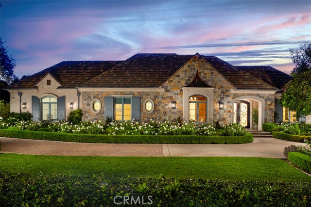 Detail Gallery Image 2 of 75 For 935 W Foothill Bld, Arcadia,  CA 91006 - 6 Beds | 8 Baths