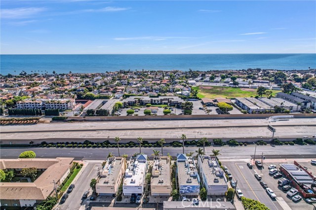 3405 S El Camino Real, San Clemente CA: https://media.crmls.org/medias/8b127999-d460-49a2-afd4-c741c2c63320.jpg