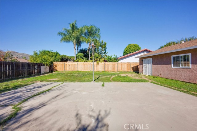 Detail Gallery Image 17 of 18 For 12557 Valley Meadows, Moreno Valley,  CA 92553 - 3 Beds | 2 Baths
