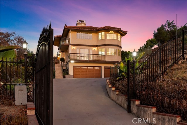 Detail Gallery Image 28 of 47 For 9658 Wheatland Ave, Sunland,  CA 91040 - 4 Beds | 4 Baths