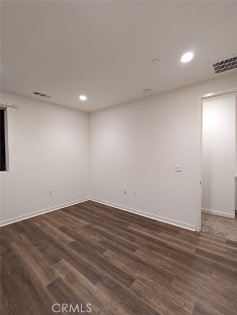 Detail Gallery Image 22 of 30 For 19537 Astor Place, Northridge,  CA 91324 - 2 Beds | 3 Baths