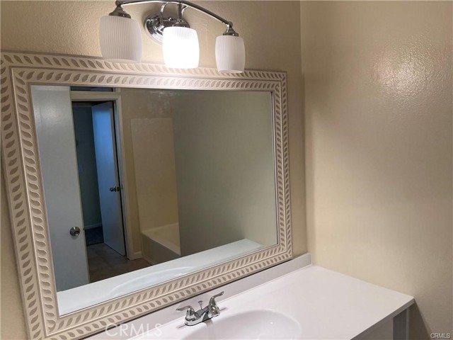 117 Tiger Lane, San Jacinto CA: https://media.crmls.org/medias/8b168351-c5ea-4815-8149-bc75c0b46b73.jpg