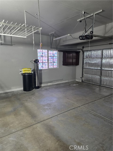 Detail Gallery Image 31 of 56 For 13040 Deep Water St, Victorville,  CA 92392 - 5 Beds | 3 Baths