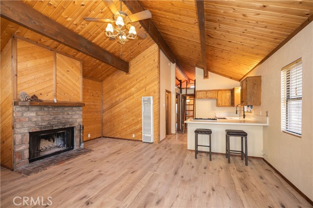 Detail Gallery Image 2 of 28 For 110 Pine View Dr, Big Bear City,  CA 92314 - 2 Beds | 1 Baths