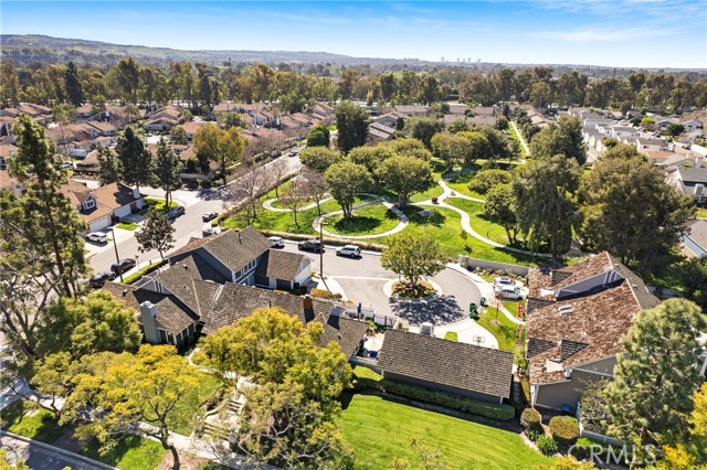 Detail Gallery Image 24 of 27 For 7 Onyx, Irvine,  CA 92614 - 2 Beds | 2 Baths