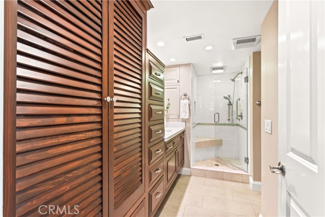 Detail Gallery Image 21 of 68 For 1280 Dumaine Ave, Oak Park,  CA 91377 - 4 Beds | 4 Baths