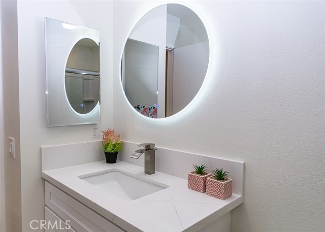 Detail Gallery Image 20 of 35 For 13606 La Jolla Cir #G,  La Mirada,  CA 90638 - 2 Beds | 2 Baths