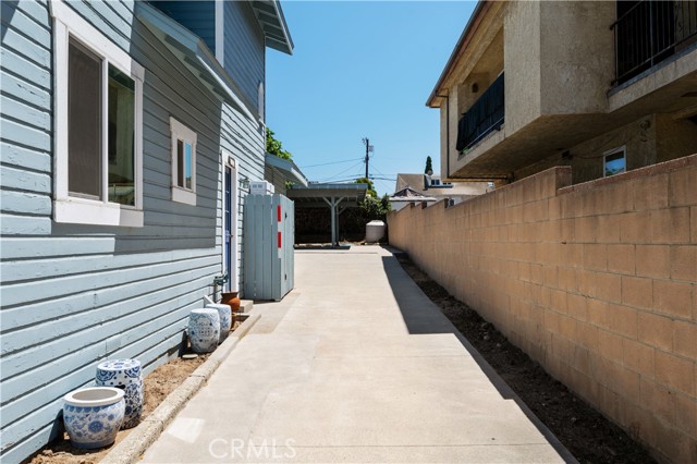 Detail Gallery Image 24 of 26 For 881 W Upland, San Pedro,  CA 90731 - 3 Beds | 1/1 Baths