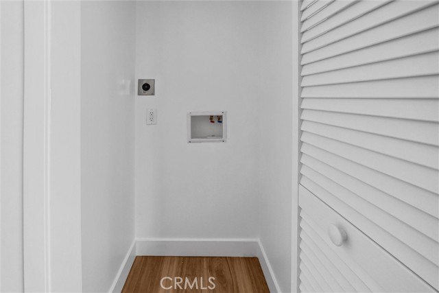 7320 Newcastle, Reseda CA: https://media.crmls.org/medias/8b1a37e0-e731-4e93-8cfa-a444326439b4.jpg