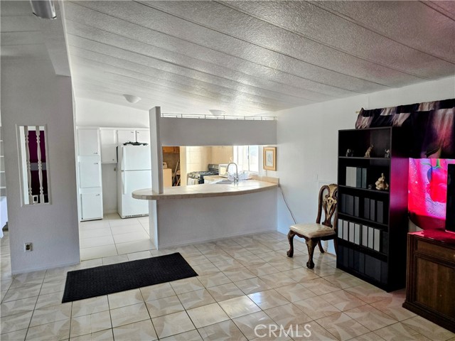 Detail Gallery Image 12 of 18 For 10144 Fetters St, Mojave,  CA 93501 - 3 Beds | 2 Baths