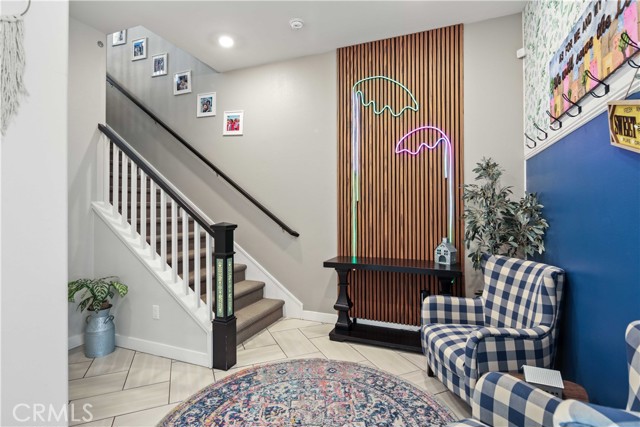 Detail Gallery Image 4 of 28 For 26957 Winding Trail Ct, Valencia,  CA 91381 - 3 Beds | 2 Baths