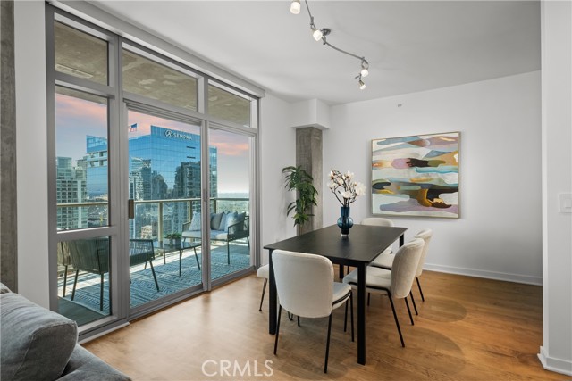 Detail Gallery Image 6 of 31 For 800 the Mark Ln #1806,  San Diego,  CA 92101 - 1 Beds | 1/1 Baths