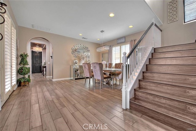 7376 Reserve Place, Rancho Cucamonga CA: https://media.crmls.org/medias/8b1b20a9-f8f4-4592-8631-46be0e0f0960.jpg