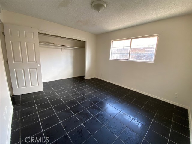 1108 Monterey Street, Bakersfield CA: https://media.crmls.org/medias/8b1bec7b-c229-48c1-953a-6019b6ca4bcd.jpg