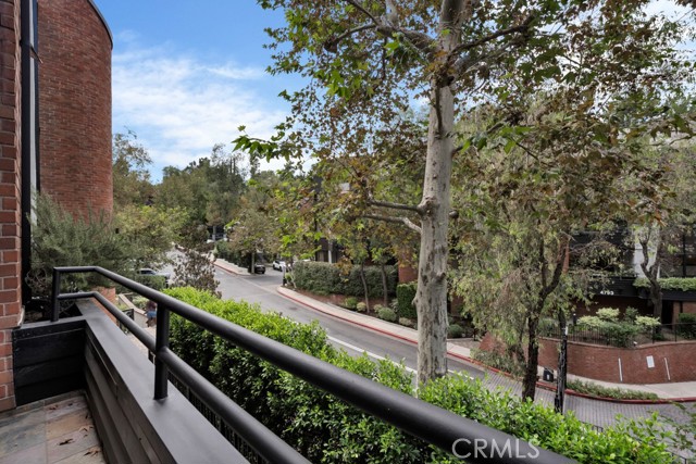 4792 Park Encino Lane, 102 photo 10