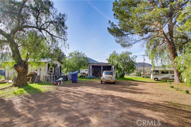 17913 Highway 94, Dulzura CA: https://media.crmls.org/medias/8b1eb6d3-42f4-4610-b951-78b3bc018cc7.jpg