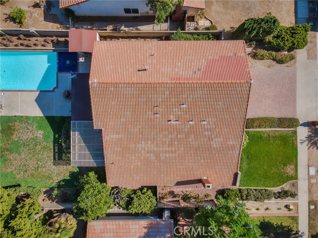 10634 Deering Avenue photo 55