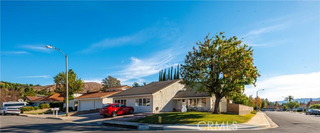 28766 Pisces Street, Agoura Hills CA: https://media.crmls.org/medias/8b1feaed-5def-44b9-83ca-a1881c877425.jpg