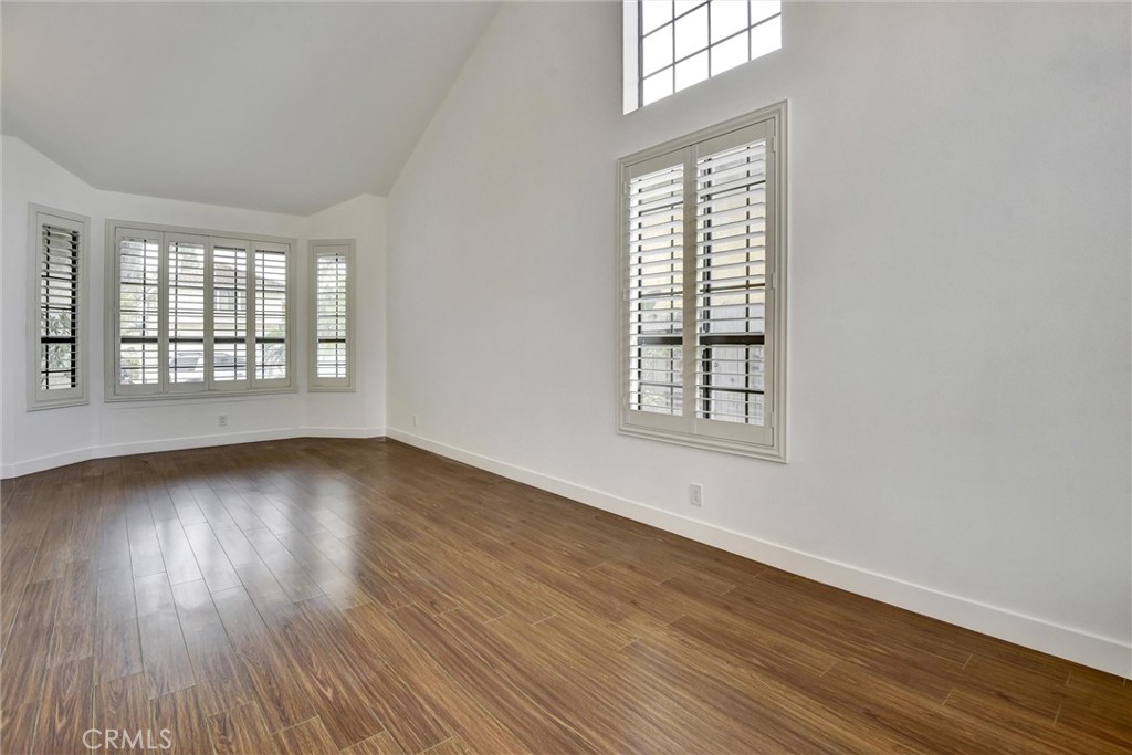 MLS #SR25260400 image #6