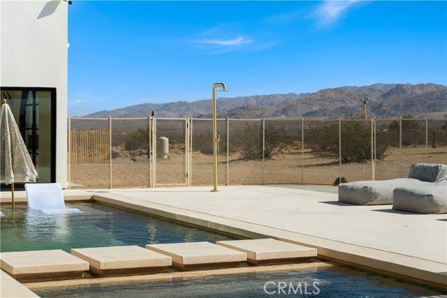 Detail Gallery Image 23 of 30 For 63973 Gold Nugget Rd, Joshua Tree,  CA 92252 - 3 Beds | 3 Baths