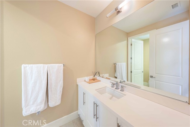 Detail Gallery Image 23 of 46 For 51 Thoroughbred, Irvine,  CA 92602 - 4 Beds | 3 Baths