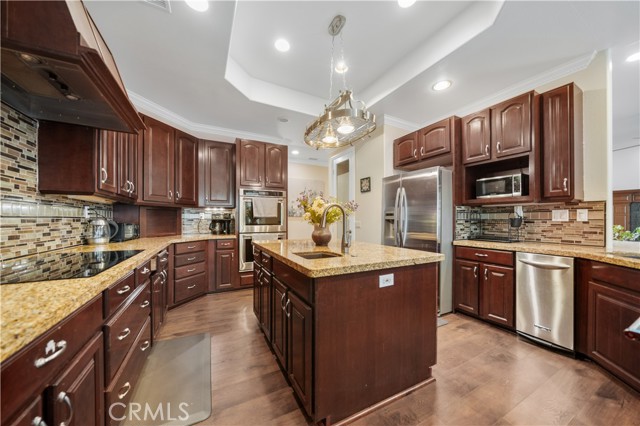 26677 Avenida Del Oro, Temecula CA: https://media.crmls.org/medias/8b21e15c-4d6a-42d2-ba1e-f21bcfd6d3e5.jpg