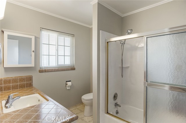 Detail Gallery Image 19 of 33 For 2105 N Denair Ave, Turlock,  CA 95382 - 3 Beds | 2/1 Baths