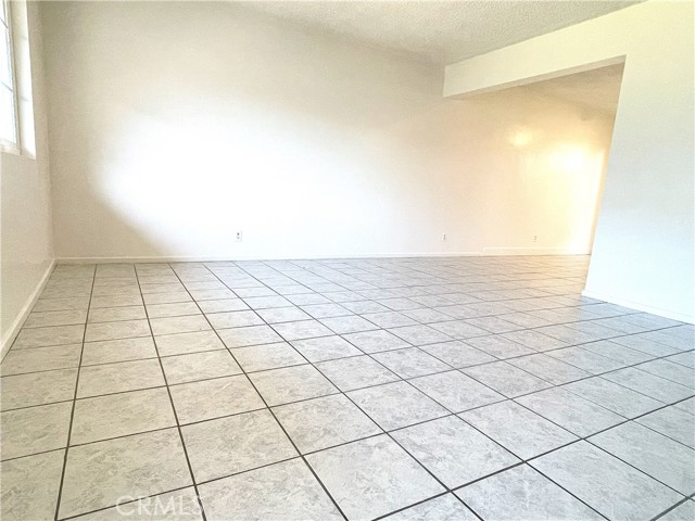 12111 BAILEY Street, Garden Grove CA: https://media.crmls.org/medias/8b2293cb-f136-48e3-8e63-e08d79bed544.jpg