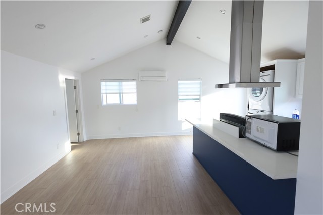 7538 Gaviota Avenue, Van Nuys CA: https://media.crmls.org/medias/8b22ce2b-1b4a-45ee-8e4d-53dd9ca6da12.jpg