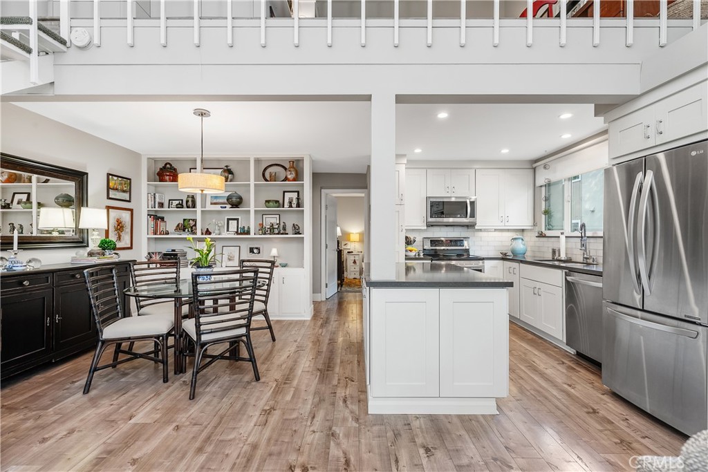 MLS #OC25261360 image #8