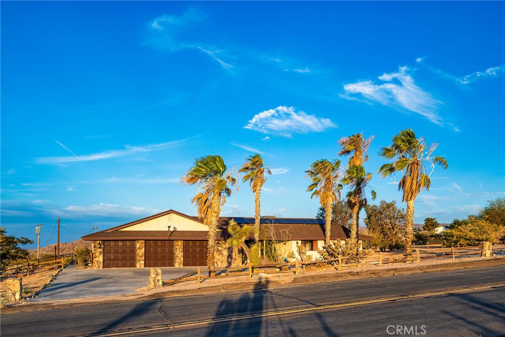 7075 Sunny Vista Road, Joshua Tree, CA 92252