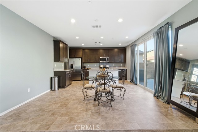 Detail Gallery Image 14 of 43 For 13269 Fremontia, Victorville,  CA 92392 - 5 Beds | 2/1 Baths