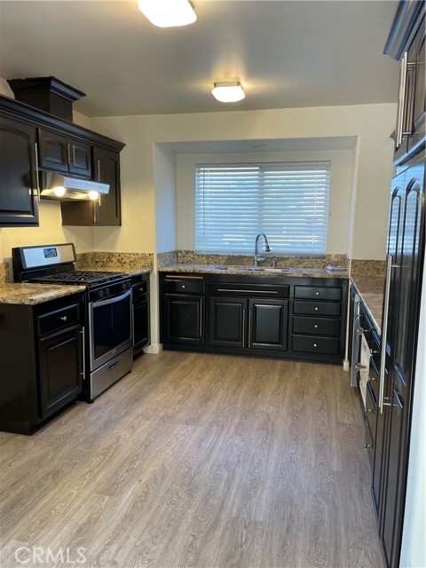 Detail Gallery Image 11 of 25 For 8518 Cleta St, Downey,  CA 90241 - 4 Beds | 2/1 Baths