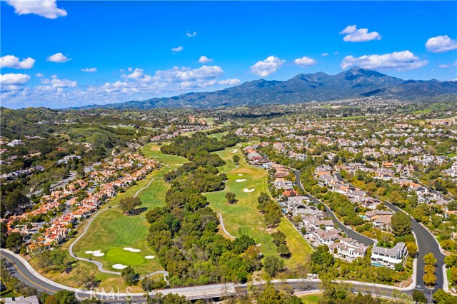 58 Long View Road, Coto de Caza CA: https://media.crmls.org/medias/8b263eb5-fe8e-4fa1-b137-919762111819.jpg