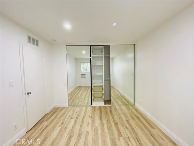 Detail Gallery Image 13 of 18 For 1114 6th St #4,  Santa Monica,  CA 90403 - 2 Beds | 2 Baths