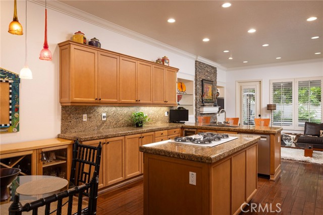 Image 10 of 34 For 1415 Sea Ridge Drive