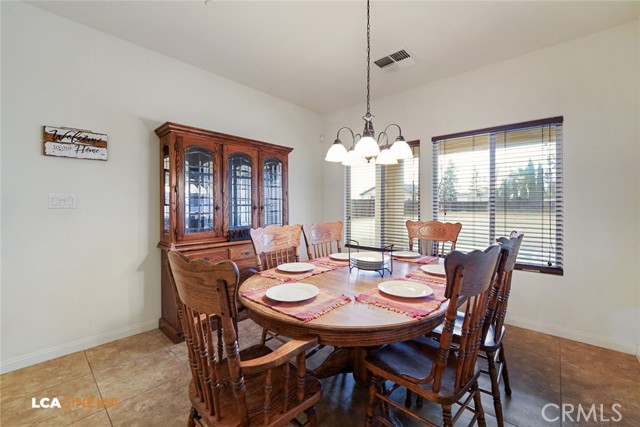 Detail Gallery Image 15 of 25 For 3226 Batch Lane, Bakersfield,  CA 93312 - 4 Beds | 2/1 Baths