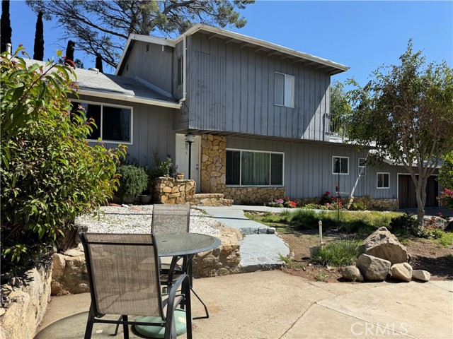 4922 Lowell Avenue, Glendale CA: https://media.crmls.org/medias/8b288228-d543-422f-b8f8-b98fa4e74db9.jpg