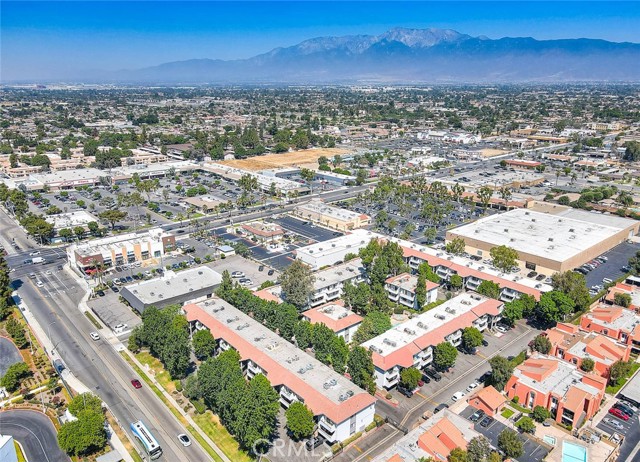 Detail Gallery Image 42 of 45 For 16970 Marygold Ave #70,  Fontana,  CA 92335 - 2 Beds | 2 Baths