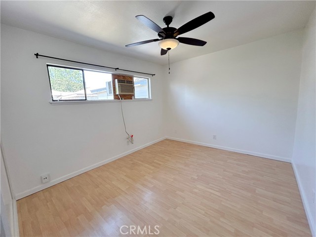 Detail Gallery Image 19 of 36 For 10645 Wolfe Ave, Riverside,  CA 92505 - 3 Beds | 1 Baths