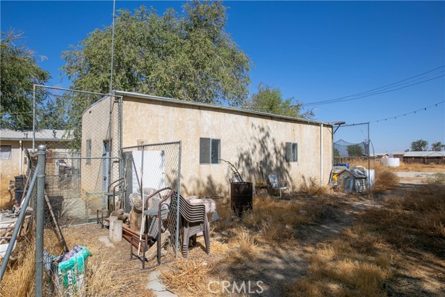 Detail Gallery Image 6 of 28 For 9037 E Avenue, Lancaster,  CA 93535 - 4 Beds | 3 Baths