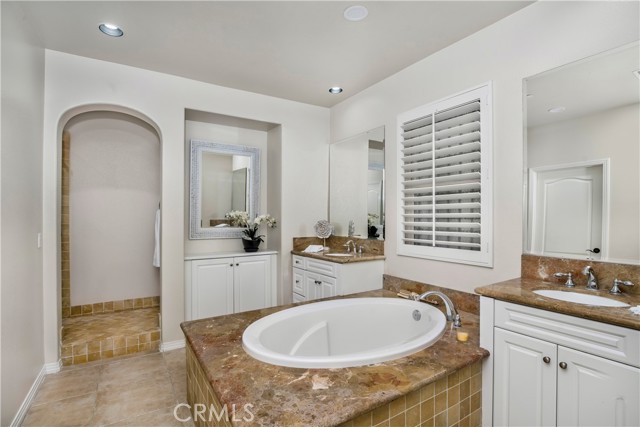Detail Gallery Image 10 of 25 For 58 Townsend, Irvine,  CA 92620 - 3 Beds | 3/1 Baths