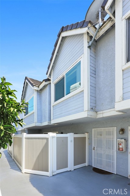 Detail Gallery Image 4 of 24 For 1522 S Baldwin Ave #15,  Arcadia,  CA 91007 - 2 Beds | 2/1 Baths