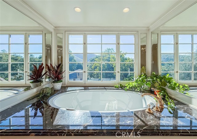 Detail Gallery Image 50 of 73 For 4278 Palomino Cir, Westlake Village,  CA 91362 - 6 Beds | 5/1 Baths