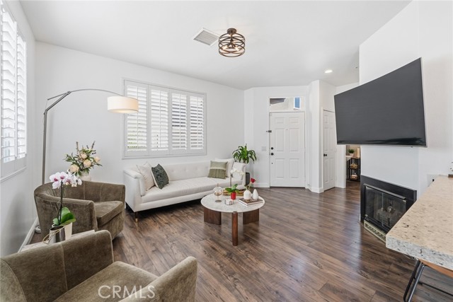 Detail Gallery Image 5 of 32 For 51 Calle De Los Ninos, Rancho Santa Margarita,  CA 92688 - 3 Beds | 2/1 Baths